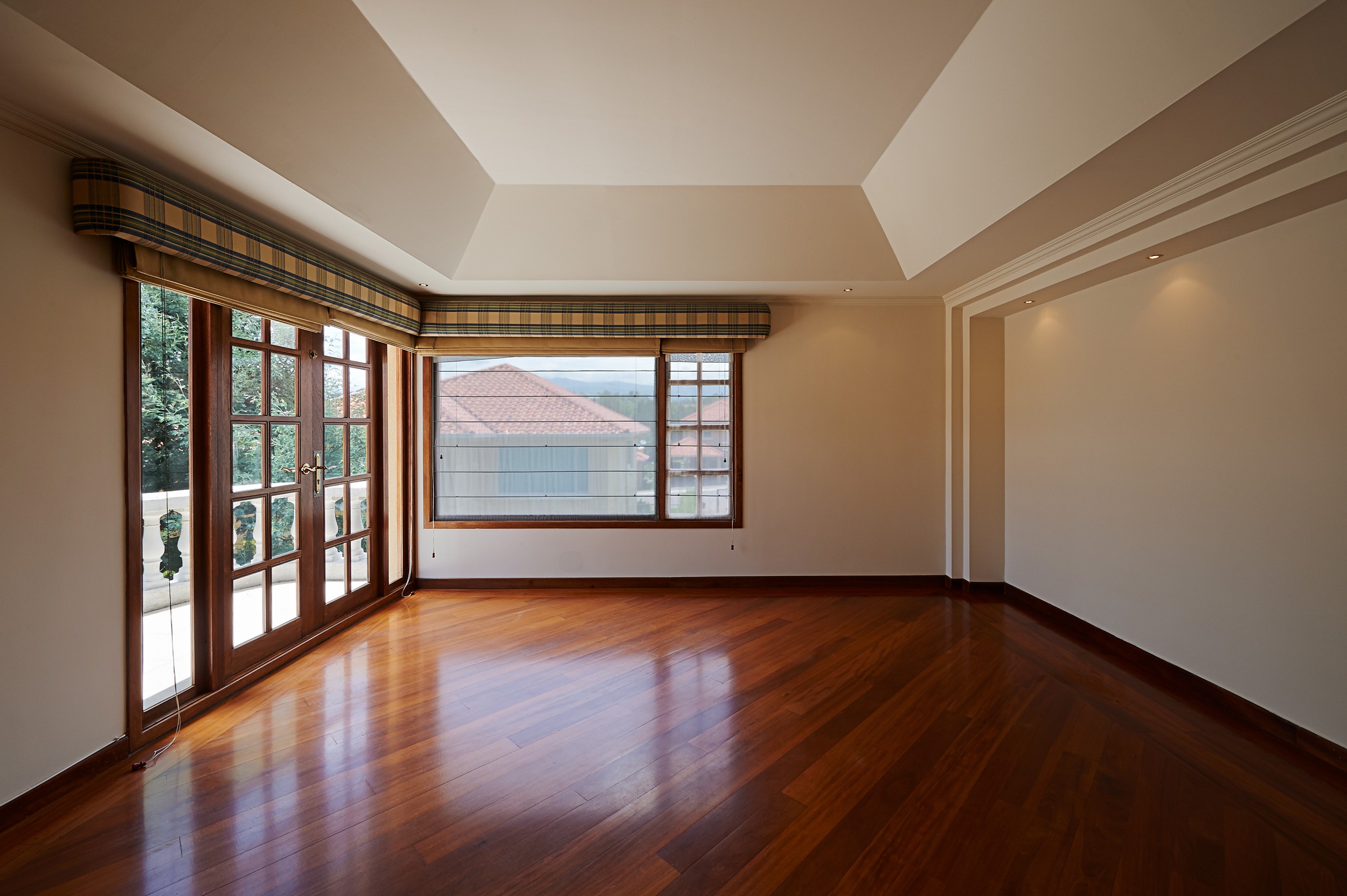 https://www.mountfordconcreteforms.com/wp-content/uploads/2015/07/shutterstock_254015743.jpg